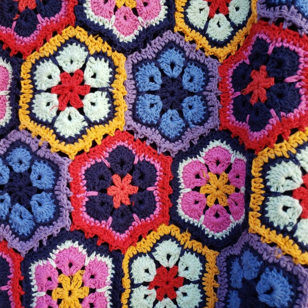 FARM RIO Flower Crochet Mini Dress - Picture 7 of 10